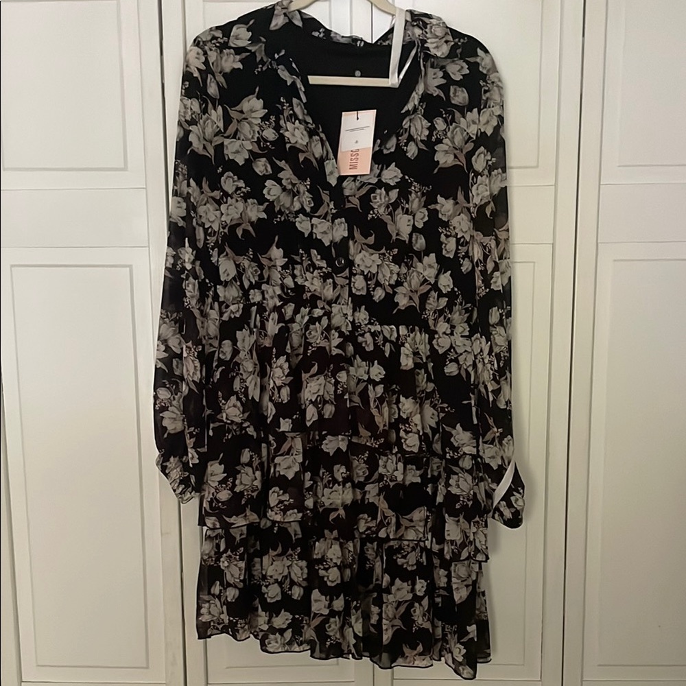 Missguided longsleeve dress